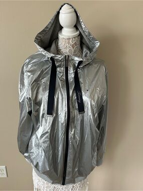 Tommy Hilfiger Silver Metallic Hooded Windbreaker with Black Trim